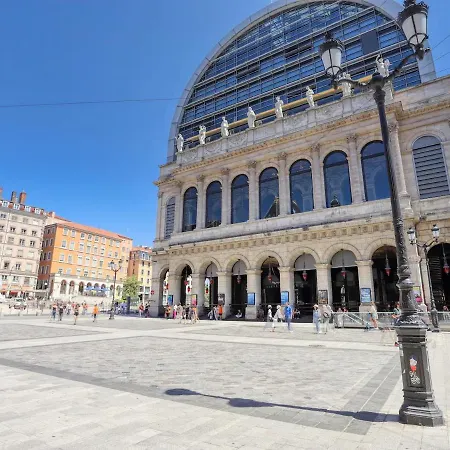 Palace Opera, Studio De Charme Lyon Buitenkant foto